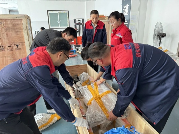 破暑前行，全員沖刺，鑄就泰斯特新速度！